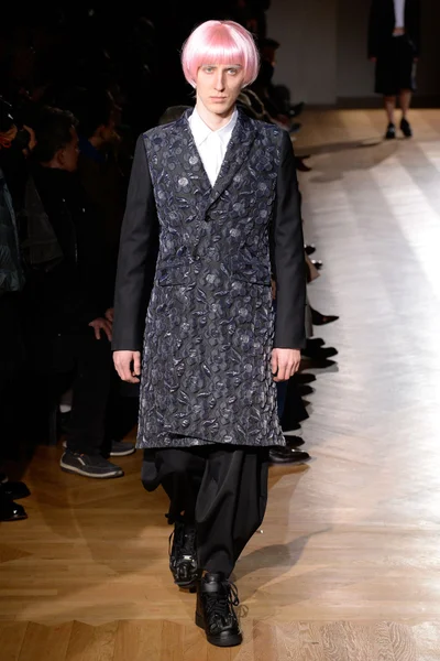 Look 35